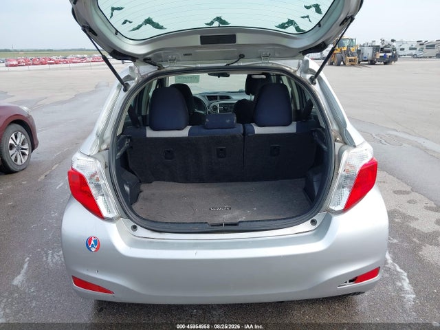 45954958 :رقم المزاد ، JTDKTUD38CD503476 vin ، 2012 Toyota Yaris Le مزاد بيع