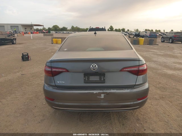 2019 Volkswagen Jetta 1.4t R-line/1.4t S/1.4t Se მანქანა იყიდება აუქციონზე, vin: 3VWC57BU6KM137013, აუქციონის ნომერი: 45954978
