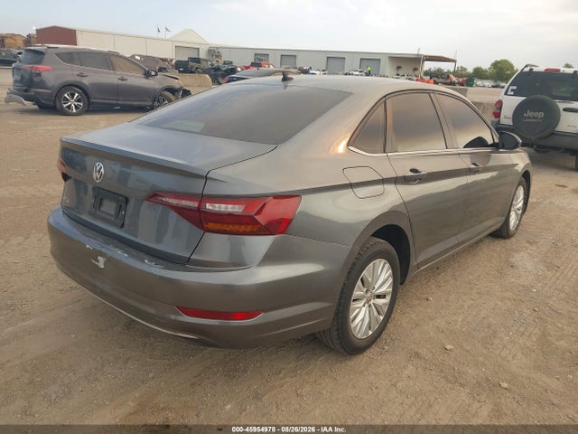 2019 Volkswagen Jetta 1.4t R-line/1.4t S/1.4t Se მანქანა იყიდება აუქციონზე, vin: 3VWC57BU6KM137013, აუქციონის ნომერი: 45954978