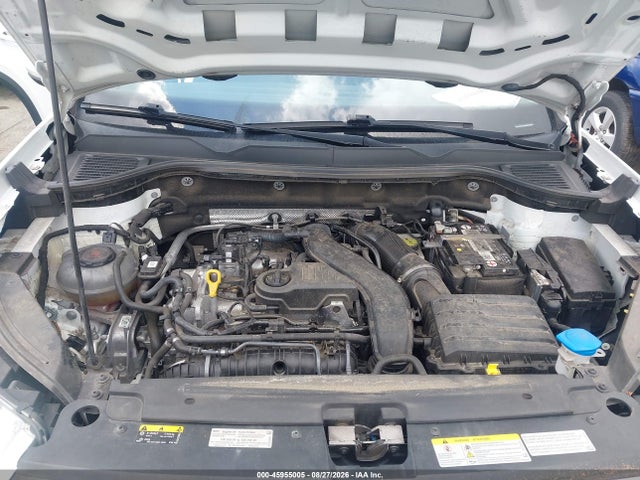 Продаж на аукціоні авто 2022 Volkswagen Taos 1.5t Se, vin: 3VVLX7B27NM092987, номер лоту: 45955005