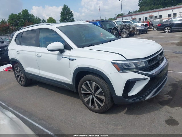 Продаж на аукціоні авто 2022 Volkswagen Taos 1.5t Se, vin: 3VVLX7B27NM092987, номер лоту: 45955005