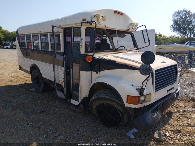 Продажа на аукционе авто 1993 International 3000 3800, vin: 1HVBBPEM9PH536233, номер лота: 45955030