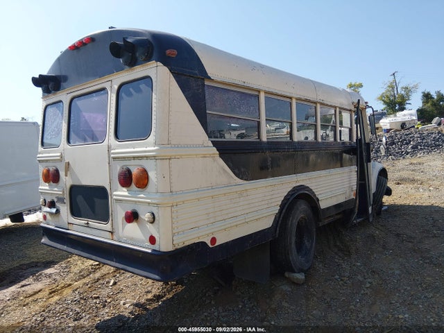 Продажа на аукционе авто 1993 International 3000 3800, vin: 1HVBBPEM9PH536233, номер лота: 45955030
