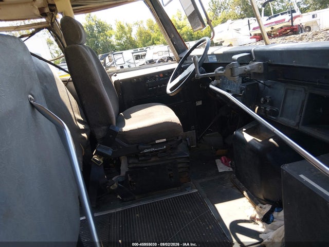 Продажа на аукционе авто 1993 International 3000 3800, vin: 1HVBBPEM9PH536233, номер лота: 45955030