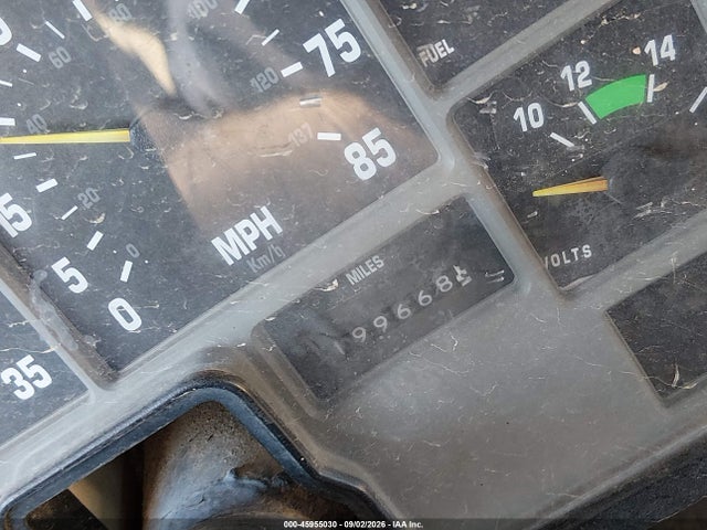 Продажа на аукционе авто 1993 International 3000 3800, vin: 1HVBBPEM9PH536233, номер лота: 45955030