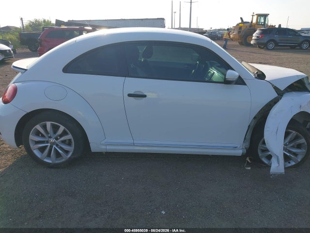 2017 Volkswagen Beetle #pinkbeetle/1.8t Classic/1.8t S მანქანა იყიდება აუქციონზე, vin: 3VWF17AT4HM618856, აუქციონის ნომერი: 45955039