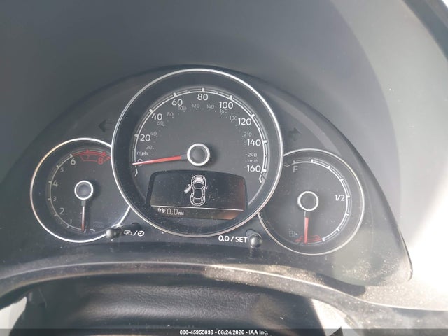 2017 Volkswagen Beetle #pinkbeetle/1.8t Classic/1.8t S მანქანა იყიდება აუქციონზე, vin: 3VWF17AT4HM618856, აუქციონის ნომერი: 45955039