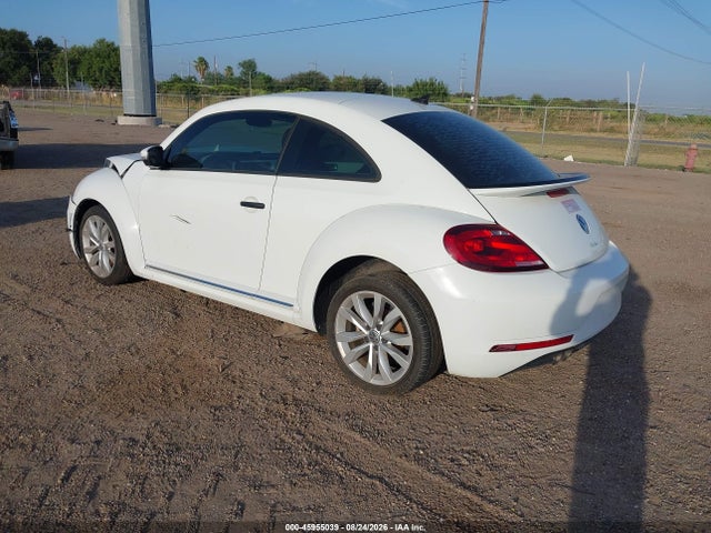 2017 Volkswagen Beetle #pinkbeetle/1.8t Classic/1.8t S მანქანა იყიდება აუქციონზე, vin: 3VWF17AT4HM618856, აუქციონის ნომერი: 45955039