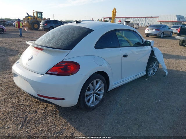 2017 Volkswagen Beetle #pinkbeetle/1.8t Classic/1.8t S მანქანა იყიდება აუქციონზე, vin: 3VWF17AT4HM618856, აუქციონის ნომერი: 45955039