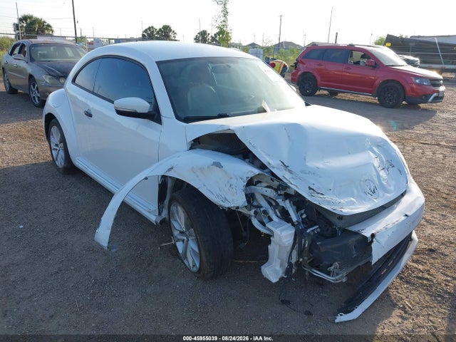 2017 Volkswagen Beetle #pinkbeetle/1.8t Classic/1.8t S მანქანა იყიდება აუქციონზე, vin: 3VWF17AT4HM618856, აუქციონის ნომერი: 45955039