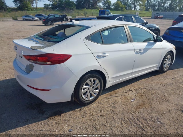 Продажа на аукционе авто 2017 Hyundai Elantra Se, vin: 5NPD74LF1HH211839, номер лота: 45955055