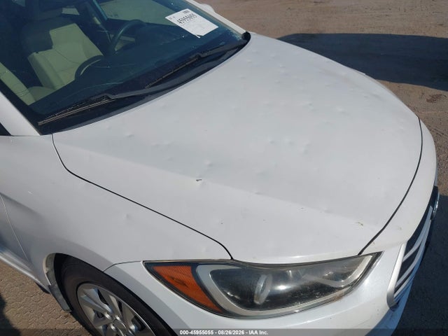 Продажа на аукционе авто 2017 Hyundai Elantra Se, vin: 5NPD74LF1HH211839, номер лота: 45955055