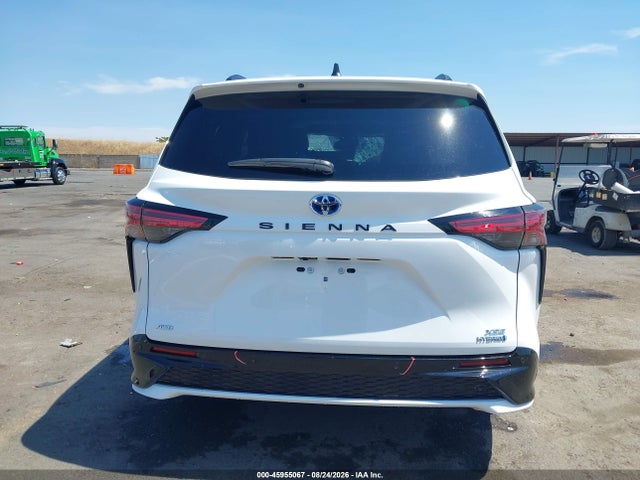 5TDDSKFC9RS134637 Toyota Sienna Xse