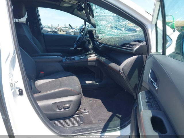 5TDDSKFC9RS134637 Toyota Sienna Xse