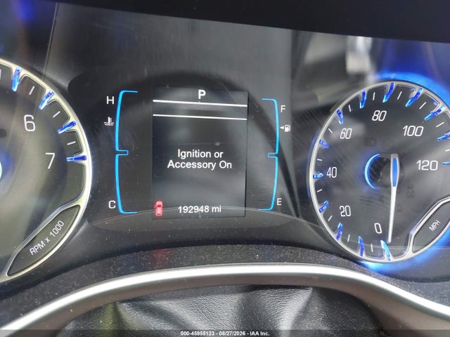 2017 Chrysler Pacifica Touring-l მანქანა იყიდება აუქციონზე, vin: 2C4RC1BGXHR668016, აუქციონის ნომერი: 45955123