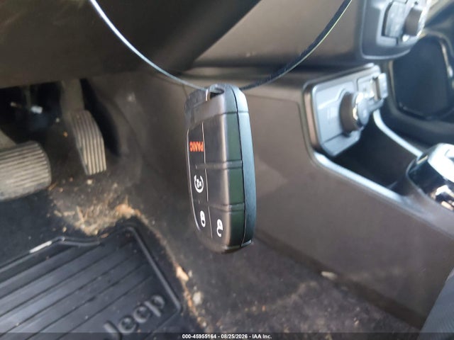 45955164 :رقم المزاد ، ZACNJDE1XNPN91139 vin ، 2022 Jeep Renegade Altitude 4x4 مزاد بيع