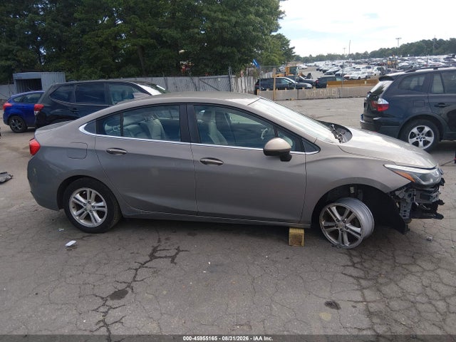 Продаж на аукціоні авто 2017 Chevrolet Cruze Lt Auto, vin: 1G1BE5SMXH7172796, номер лоту: 45955165