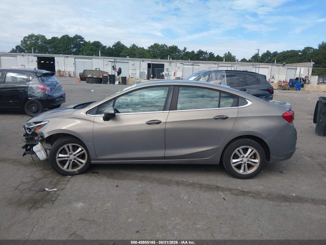 Продаж на аукціоні авто 2017 Chevrolet Cruze Lt Auto, vin: 1G1BE5SMXH7172796, номер лоту: 45955165