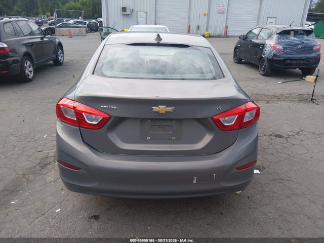 Продаж на аукціоні авто 2017 Chevrolet Cruze Lt Auto, vin: 1G1BE5SMXH7172796, номер лоту: 45955165