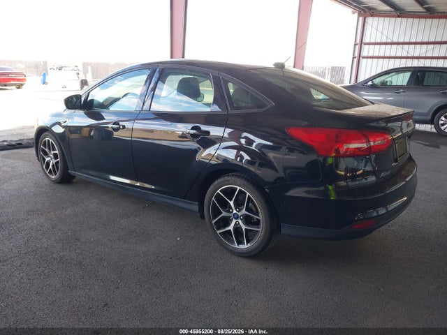 Ford FOCUS SEL 2018 1FADP3H21JL205630 Image 3