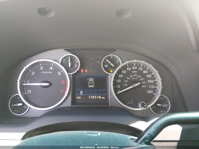 5TFUW5F19EX334152 Toyota Tundra Sr5 5.7l V8