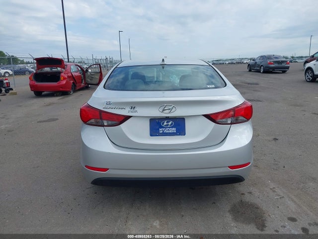 Hyundai ELANTRA SE 2015 5NPDH4AEXFH555271 Image 16
