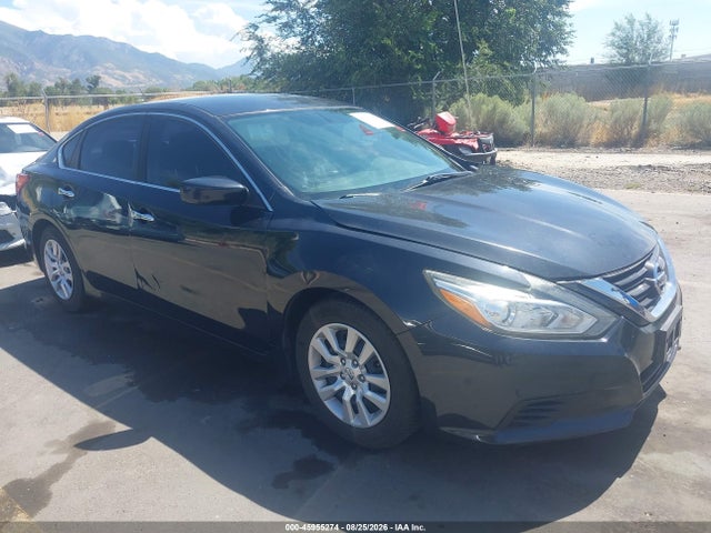 2016 Nissan Altima 2.5/2.5 S/2.5 Sl/2.5 Sr/2.5 Sv მანქანა იყიდება აუქციონზე, vin: 1N4AL3AP3GC252557, აუქციონის ნომერი: 45955274