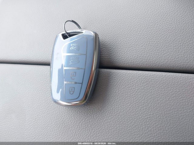 Продаж на аукціоні авто 2015 Hyundai Genesis 3.8, vin: KMHGN4JE3FU048848, номер лоту: 45955316