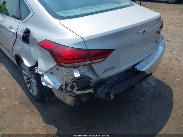 Продаж на аукціоні авто 2015 Hyundai Genesis 3.8, vin: KMHGN4JE3FU048848, номер лоту: 45955316