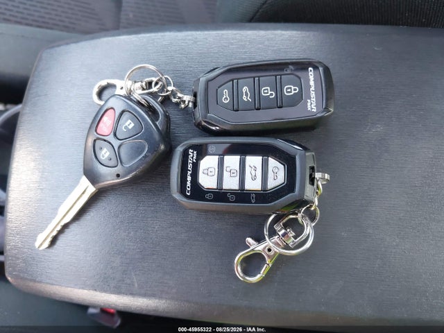 45955322 :رقم المزاد ، JTKJF5C77C3024817 vin ، 2012 Scion Tc مزاد بيع