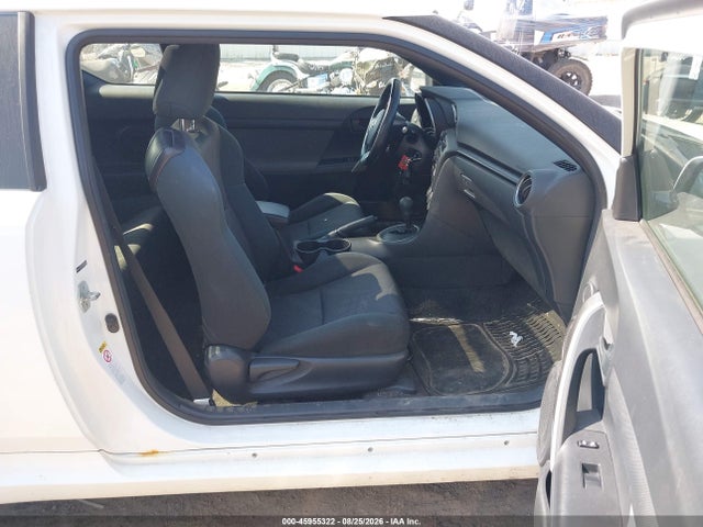 45955322 :رقم المزاد ، JTKJF5C77C3024817 vin ، 2012 Scion Tc مزاد بيع