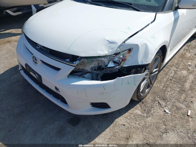 45955322 :رقم المزاد ، JTKJF5C77C3024817 vin ، 2012 Scion Tc مزاد بيع