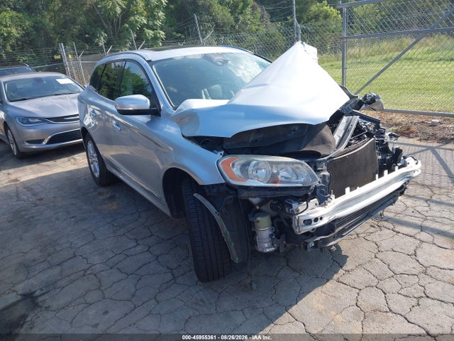 2015 Volvo Xc60 T5 Premier მანქანა იყიდება აუქციონზე, vin: YV440MDB1F2621875, აუქციონის ნომერი: 45955361