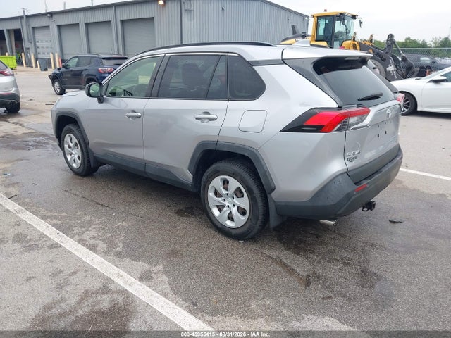 Toyota RAV4 LE 2020 JTMF1RFV3LD048037 Image 3