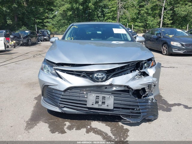 45955424 :رقم المزاد ، 4T1C11AK3RU914633 vin ، 2024 Toyota Camry Le مزاد بيع