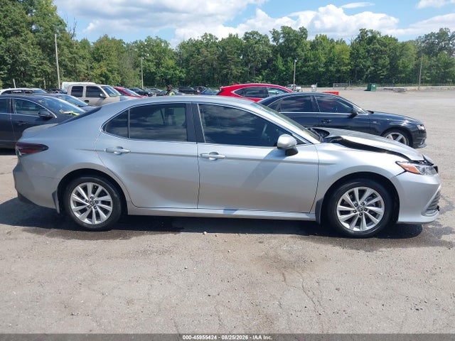45955424 :رقم المزاد ، 4T1C11AK3RU914633 vin ، 2024 Toyota Camry Le مزاد بيع