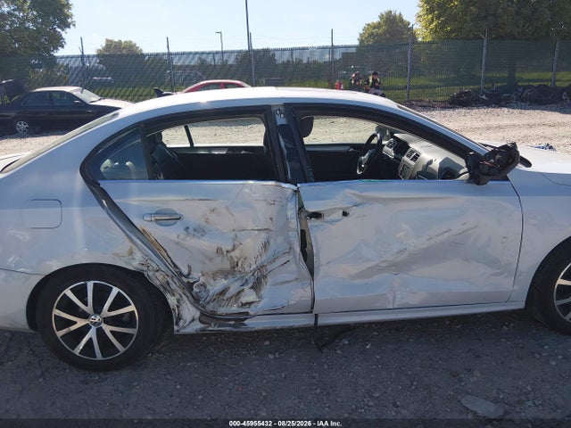 3VWDB7AJ3HM279753 Volkswagen Jetta 1.4t Se