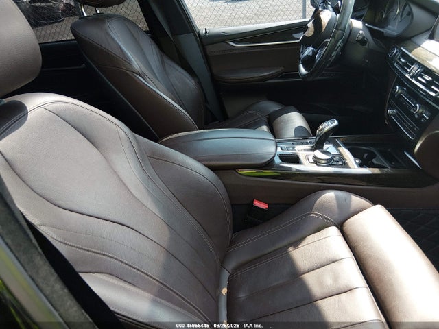 Продаж на аукціоні авто 2016 Bmw X5 Xdrive35i, vin: 5UXKR0C50G0P25855, номер лоту: 45955445