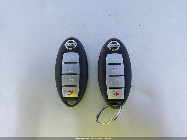 JN1BJ1CR4HW106288 Nissan Rogue Sport Sl