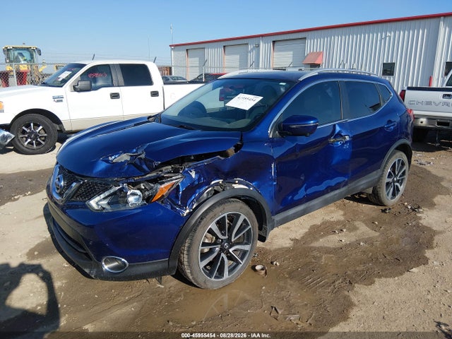 JN1BJ1CR4HW106288 Nissan Rogue Sport Sl