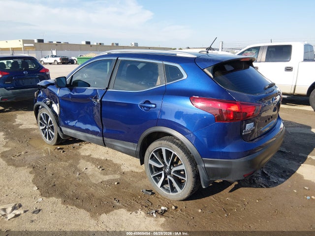 JN1BJ1CR4HW106288 Nissan Rogue Sport Sl