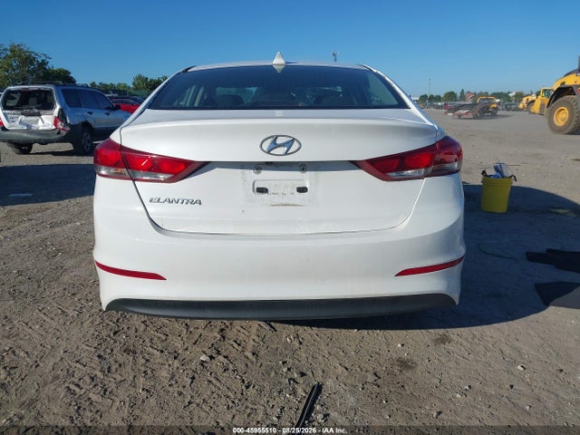 Продажа на аукционе авто 2018 Hyundai Elantra Sel, vin: 5NPD84LF9JH325235, номер лота: 45955510