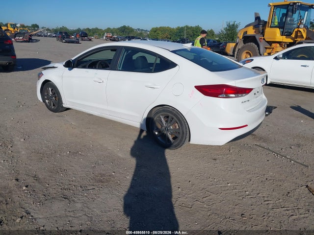 Продажа на аукционе авто 2018 Hyundai Elantra Sel, vin: 5NPD84LF9JH325235, номер лота: 45955510