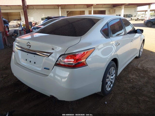 Nissan Altima 2.5 S 2014 1N4AL3AP3EC114370 Image 4
