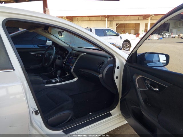 Nissan Altima 2.5 S 2014 1N4AL3AP3EC114370 Image 5