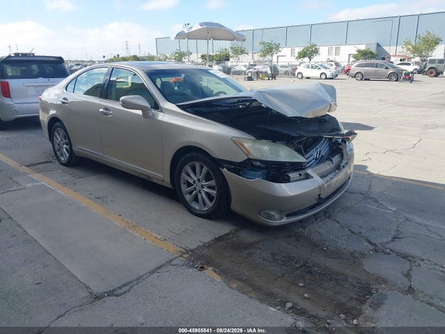 45955541 :رقم المزاد ، JTHBK1EG1B2456867 vin ، 2011 Lexus Es 350 مزاد بيع