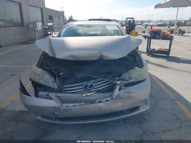 45955541 :رقم المزاد ، JTHBK1EG1B2456867 vin ، 2011 Lexus Es 350 مزاد بيع