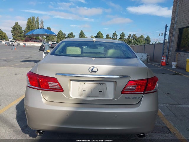 45955541 :رقم المزاد ، JTHBK1EG1B2456867 vin ، 2011 Lexus Es 350 مزاد بيع