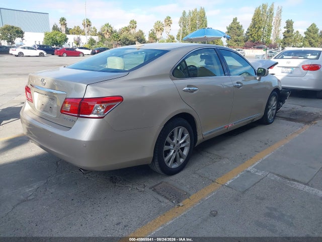 45955541 :رقم المزاد ، JTHBK1EG1B2456867 vin ، 2011 Lexus Es 350 مزاد بيع