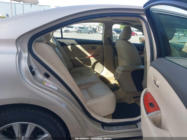 45955541 :رقم المزاد ، JTHBK1EG1B2456867 vin ، 2011 Lexus Es 350 مزاد بيع